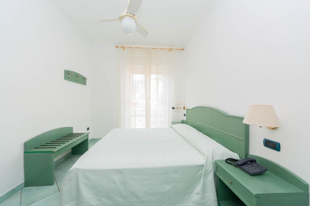 מאיורי La Residenza Aparthotel מראה חיצוני תמונה