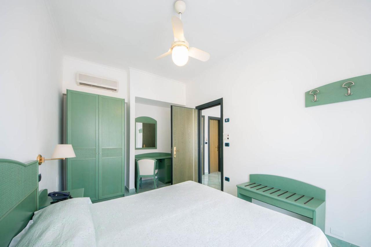 מאיורי La Residenza Aparthotel מראה חיצוני תמונה