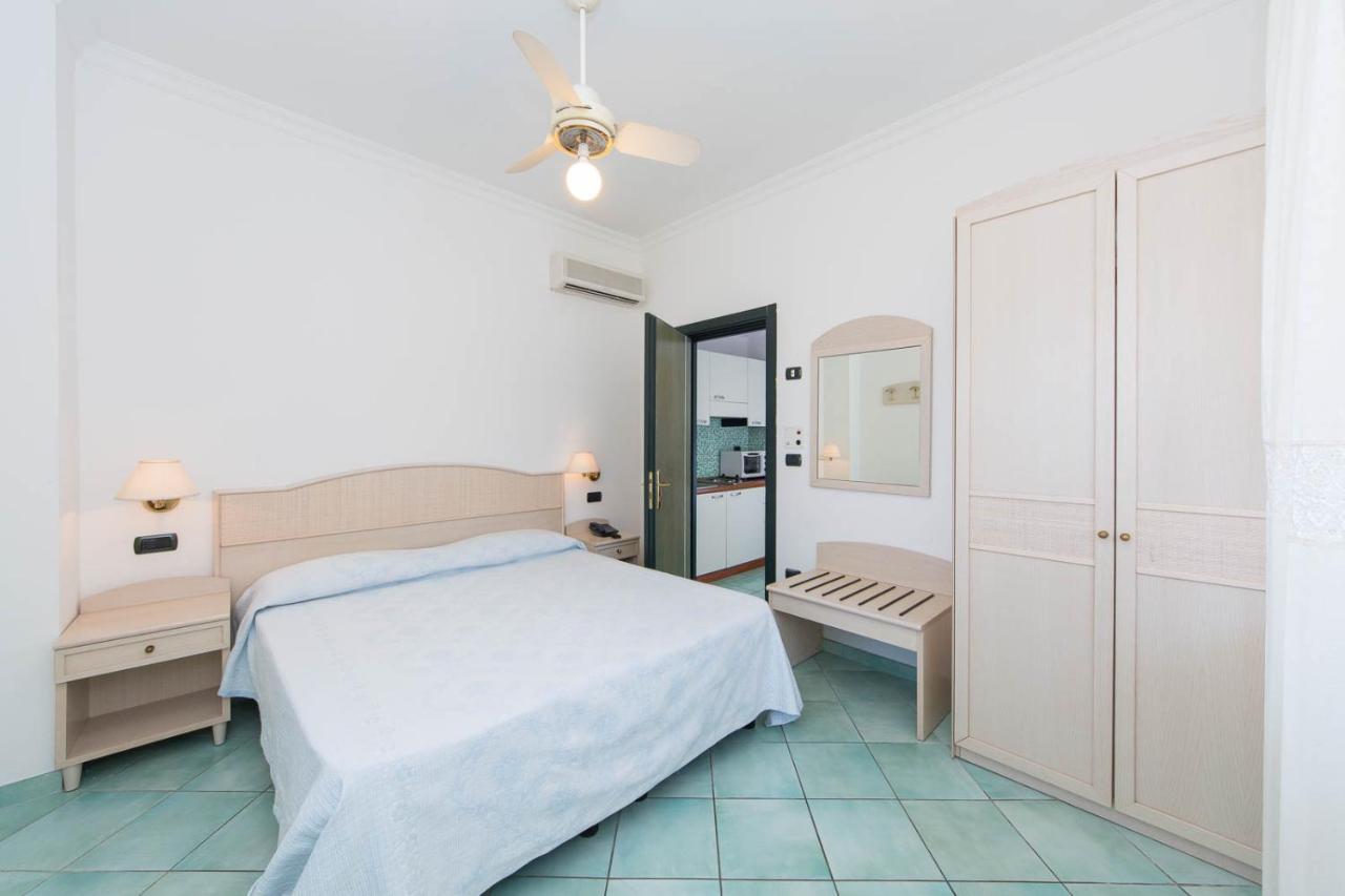 מאיורי La Residenza Aparthotel מראה חיצוני תמונה