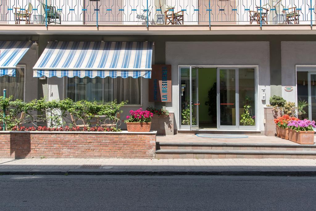 מאיורי La Residenza Aparthotel מראה חיצוני תמונה