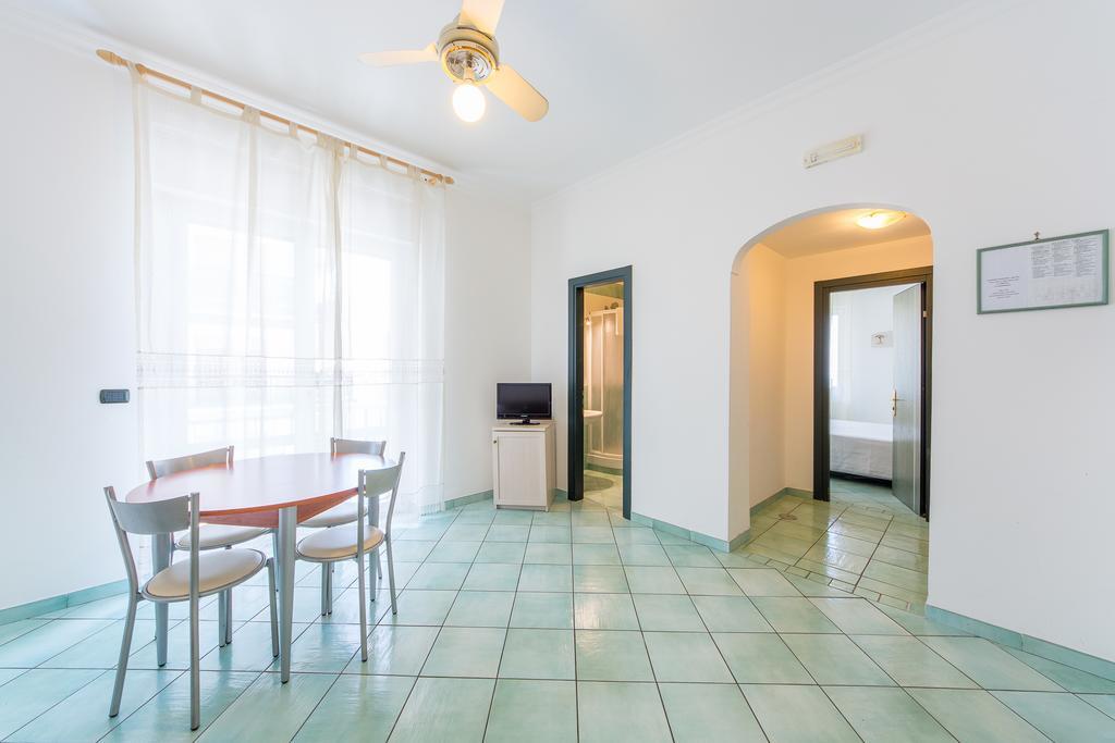 מאיורי La Residenza Aparthotel מראה חיצוני תמונה