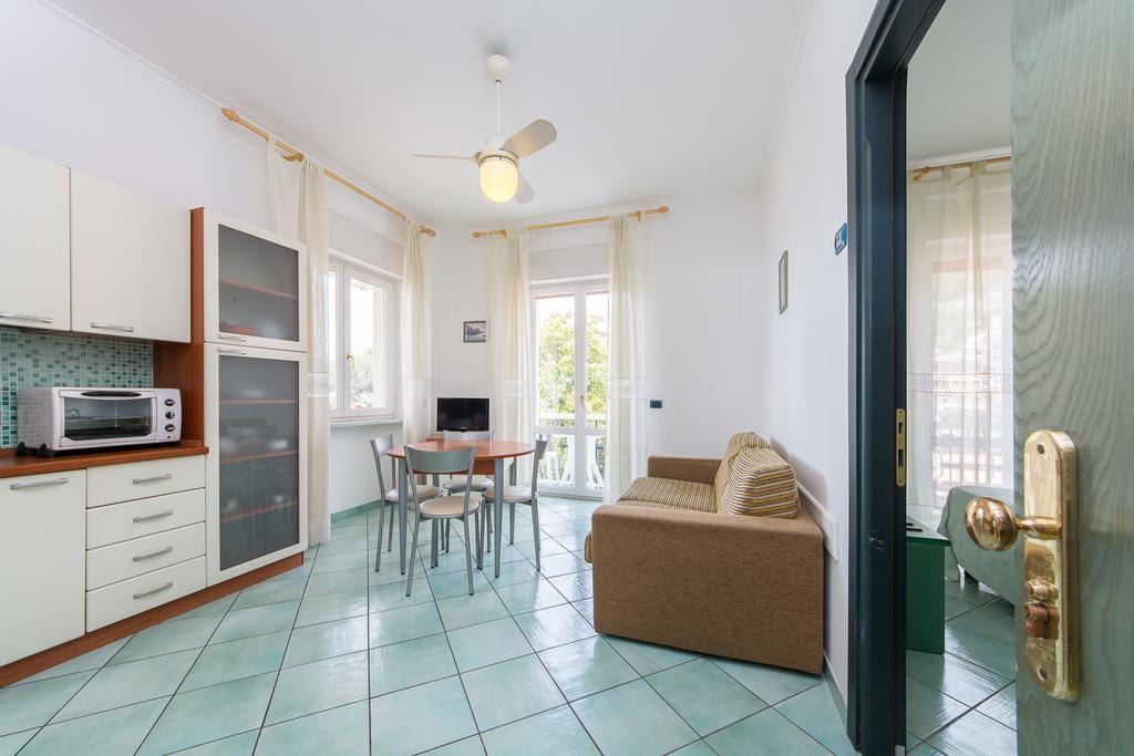מאיורי La Residenza Aparthotel מראה חיצוני תמונה