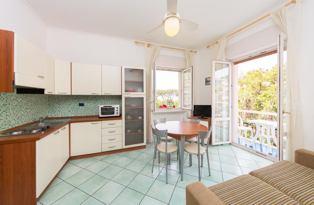 מאיורי La Residenza Aparthotel מראה חיצוני תמונה
