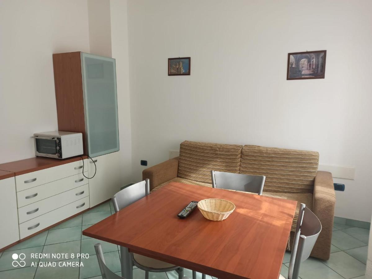 מאיורי La Residenza Aparthotel מראה חיצוני תמונה